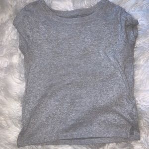 crop short sleeve grey shirt
